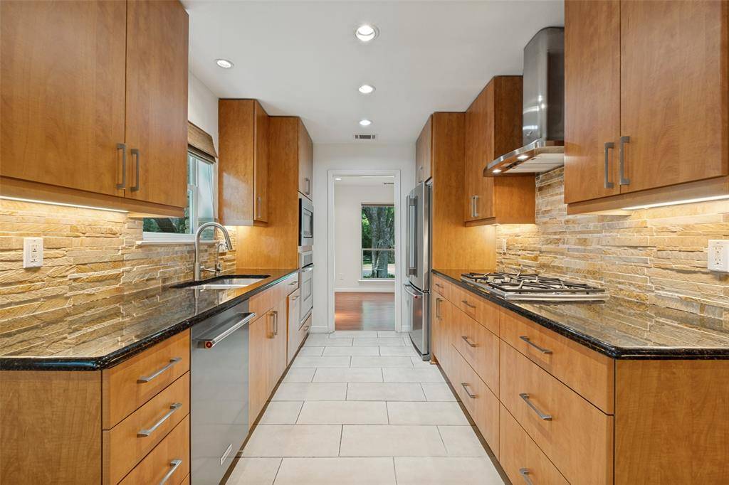 12022 Dixfield Drive, Dallas, TX 75218