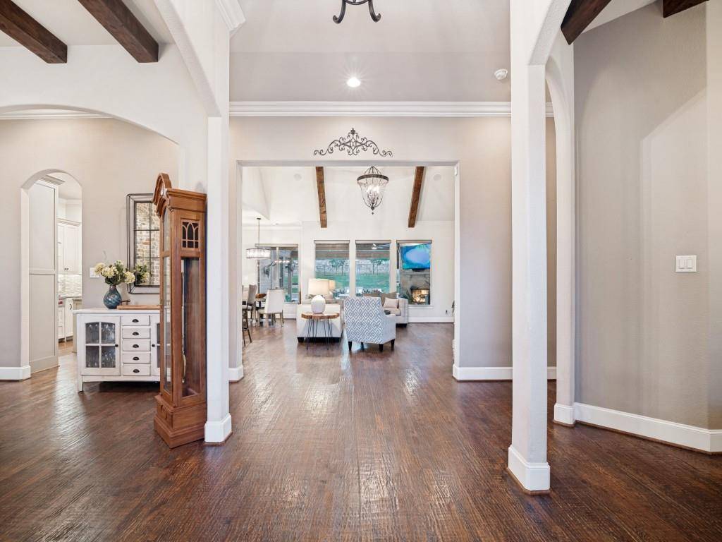 125 Brentwood Drive, Heath, TX 75032