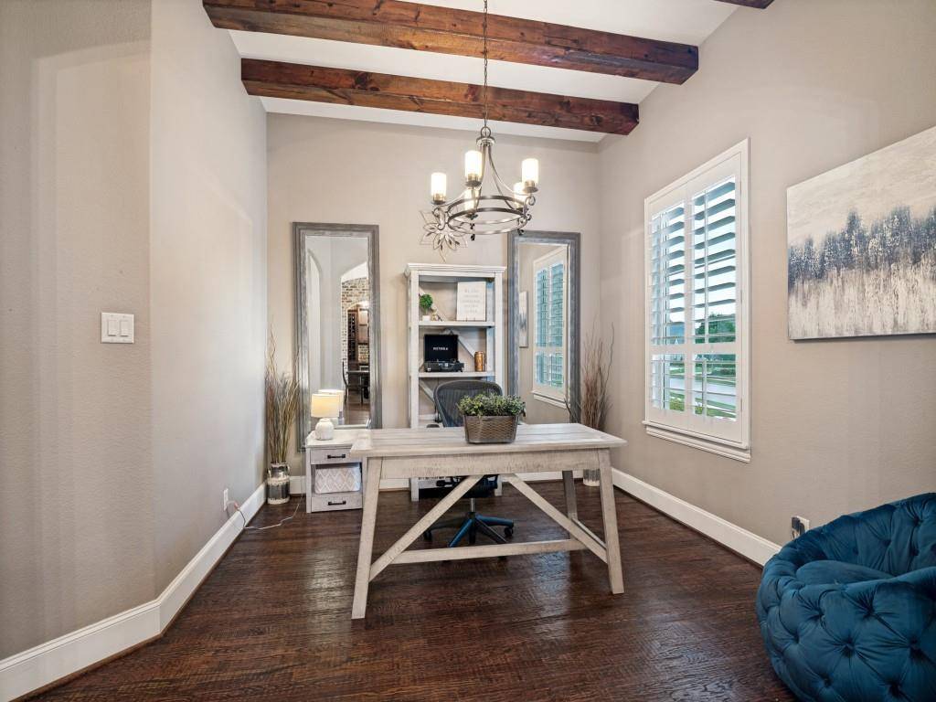 125 Brentwood Drive, Heath, TX 75032