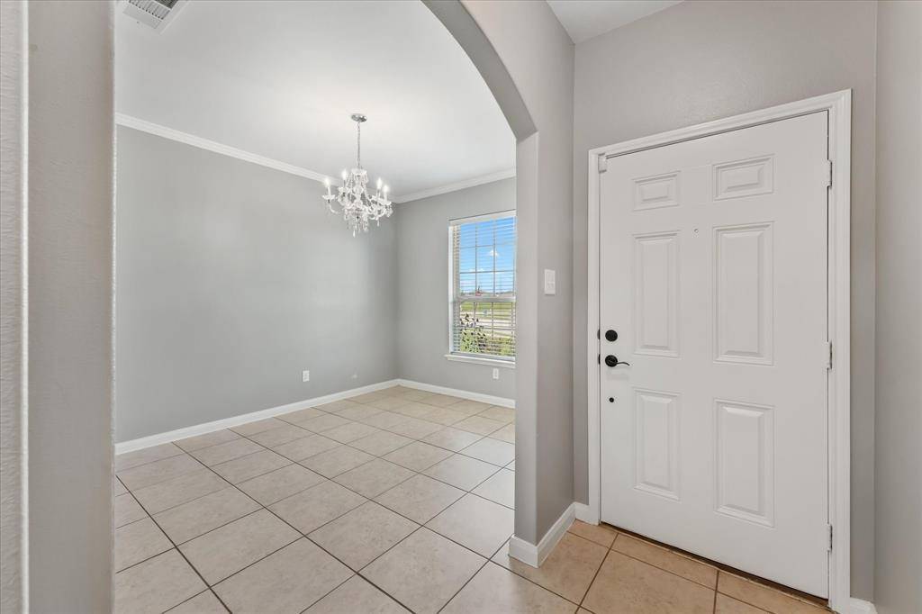 103 Alamo Way, Venus, TX 76084