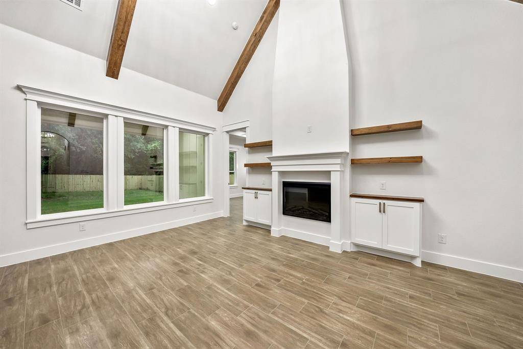 3037 Hiawatha Trail, Lake Worth, TX 76135