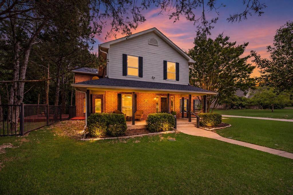 7030 Pecan Creek Circle, Midlothian, TX 76065