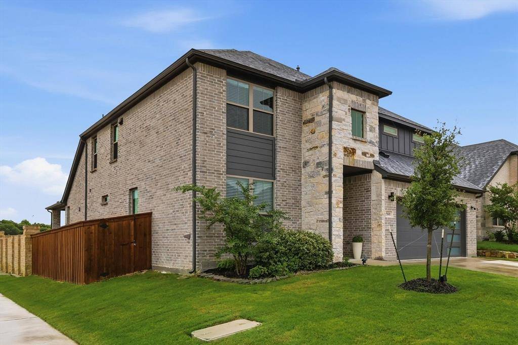 5601 Annie Creek Road, Fort Worth, TX 76126
