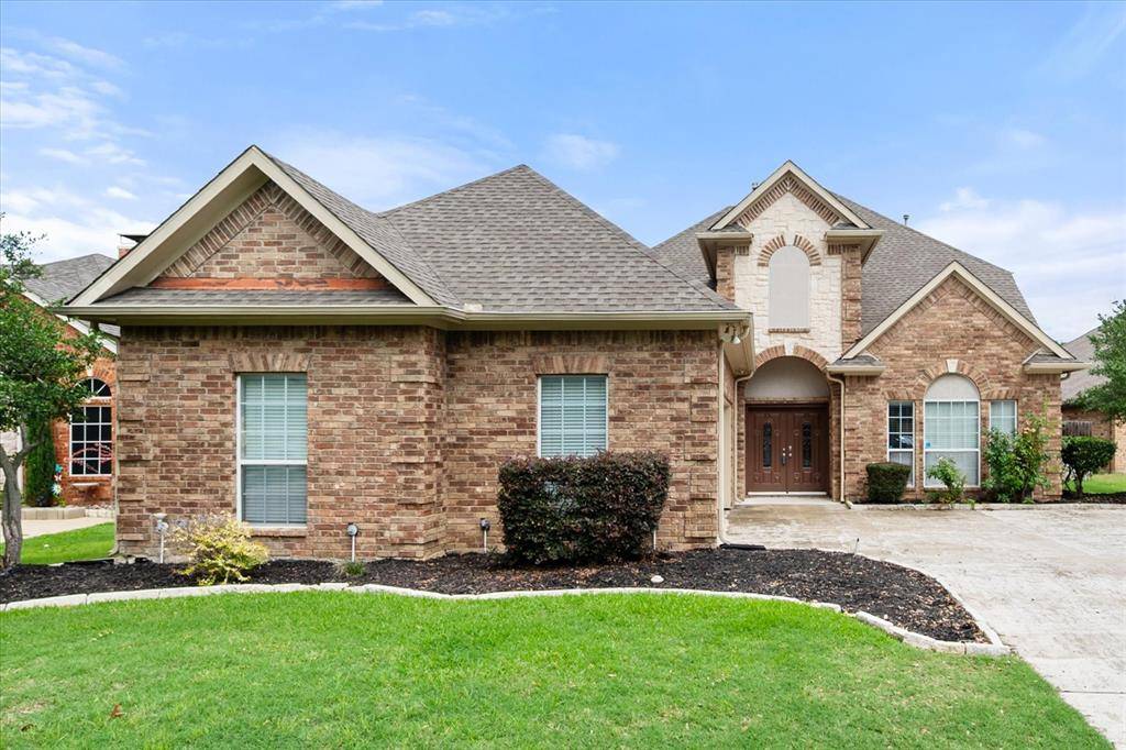 1116 Brook Arbor Drive, Mansfield, TX 76063