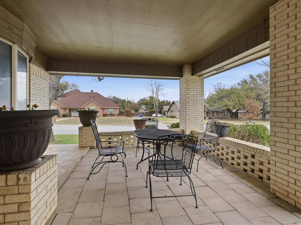 3716 Sweetbriar Lane, Colleyville, TX 76034