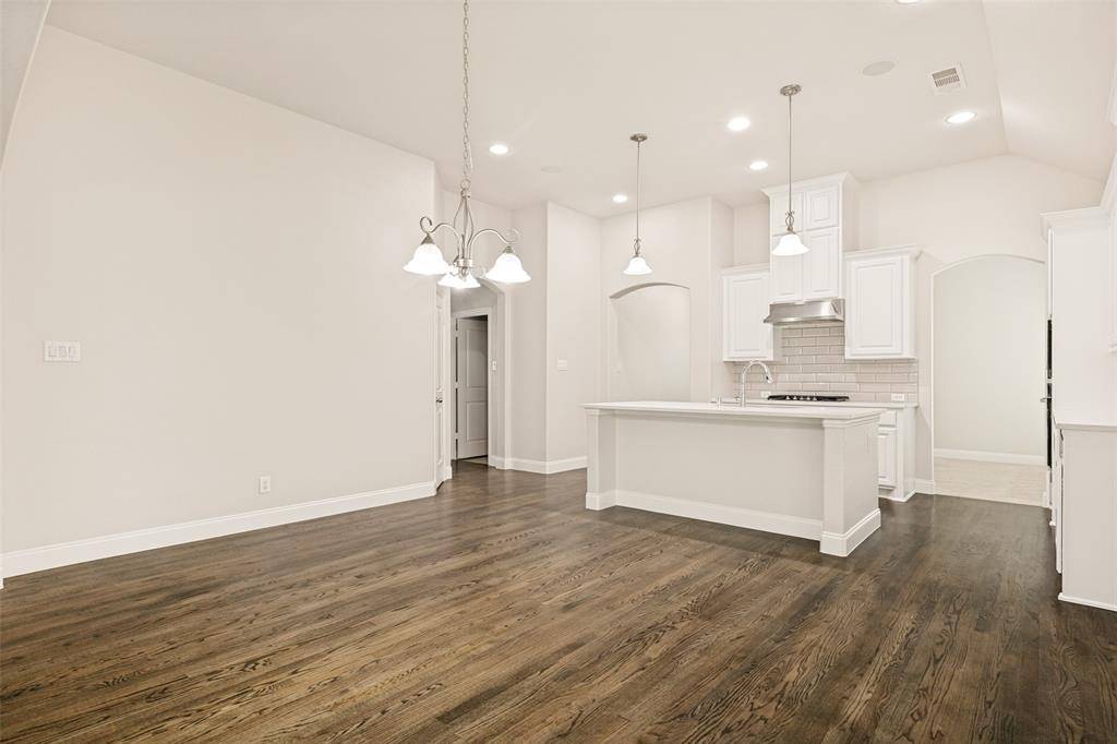 861 Countryside Way, Little Elm, TX 76227