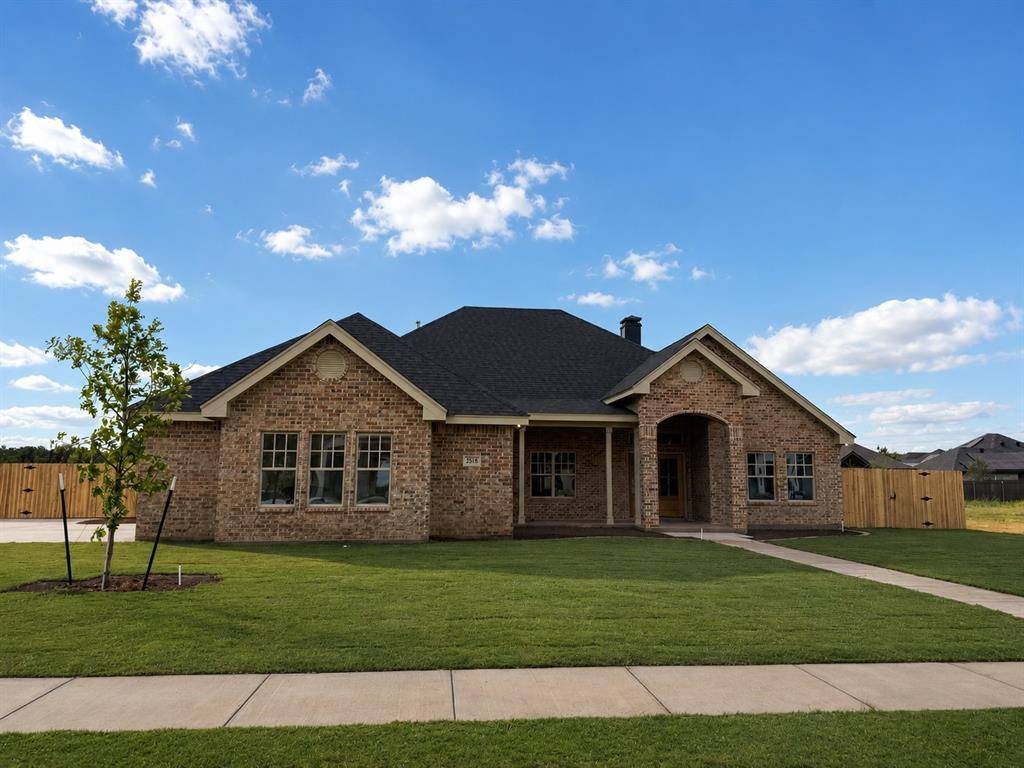 2518 Manor Oaks Terrace, Abilene, TX 79602