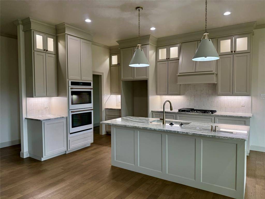 2518 Manor Oaks Terrace, Abilene, TX 79602