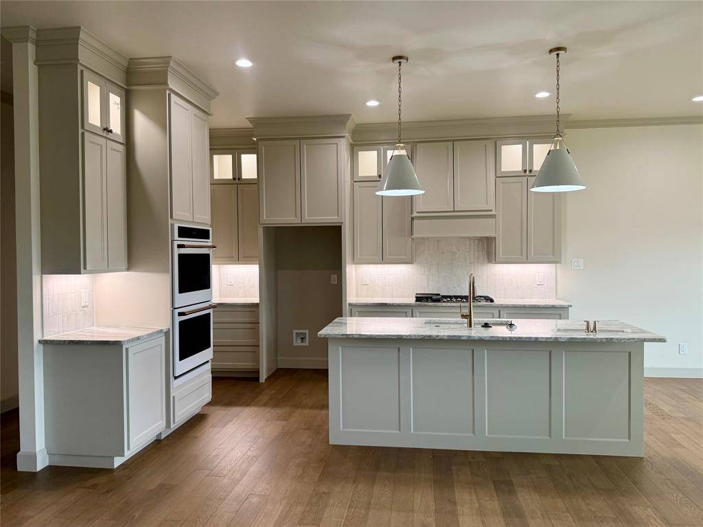 2518 Manor Oaks Terrace, Abilene, TX 79602