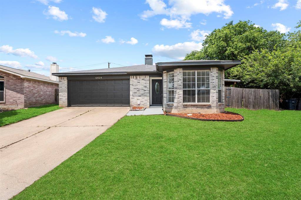 6424 Twilight Circle, Fort Worth, TX 76179