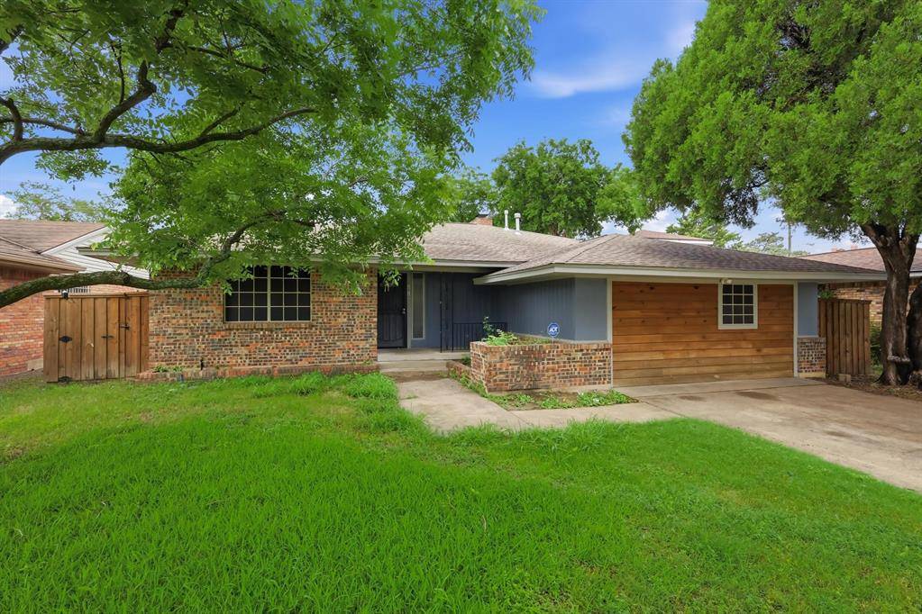2010 Swansee Drive, Dallas, TX 75232