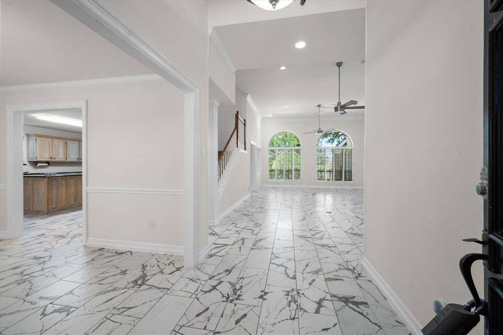 2801 Knotted Oaks Trail, Arlington, TX 76006