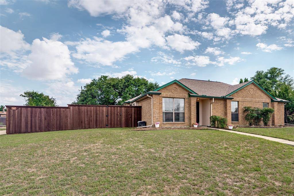 1400 Chicota Drive, Plano, TX 75023