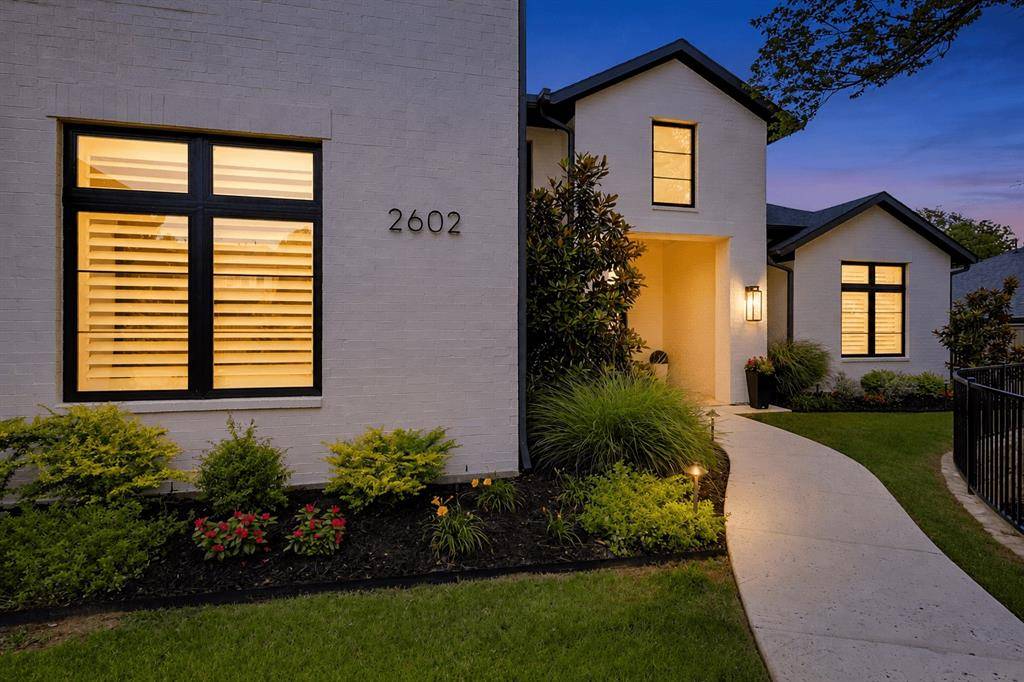 2602 Pointe Court, Colleyville, TX 76034