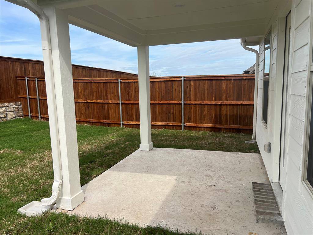3814 Meredith Drive, Farmersville, TX 75442