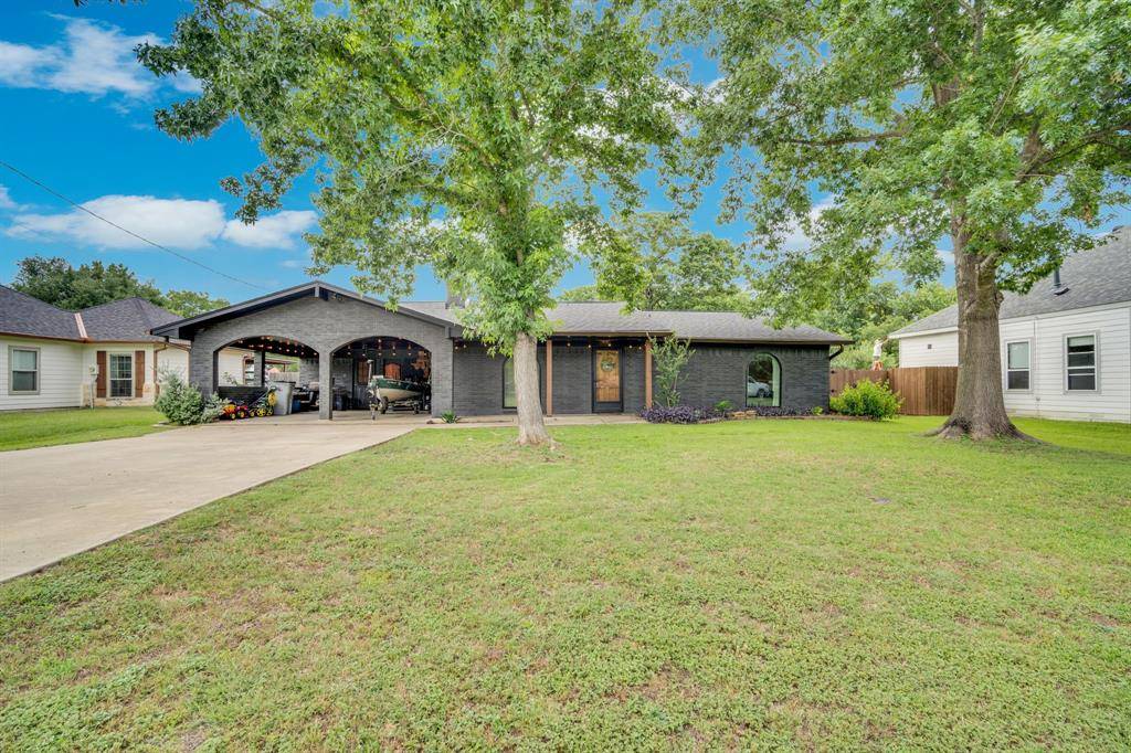 605 W 3rd Street, Maypearl, TX 76064