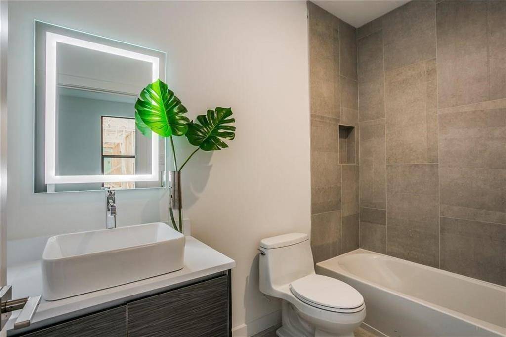 2627 Kimsey Drive #102, Dallas, TX 75235