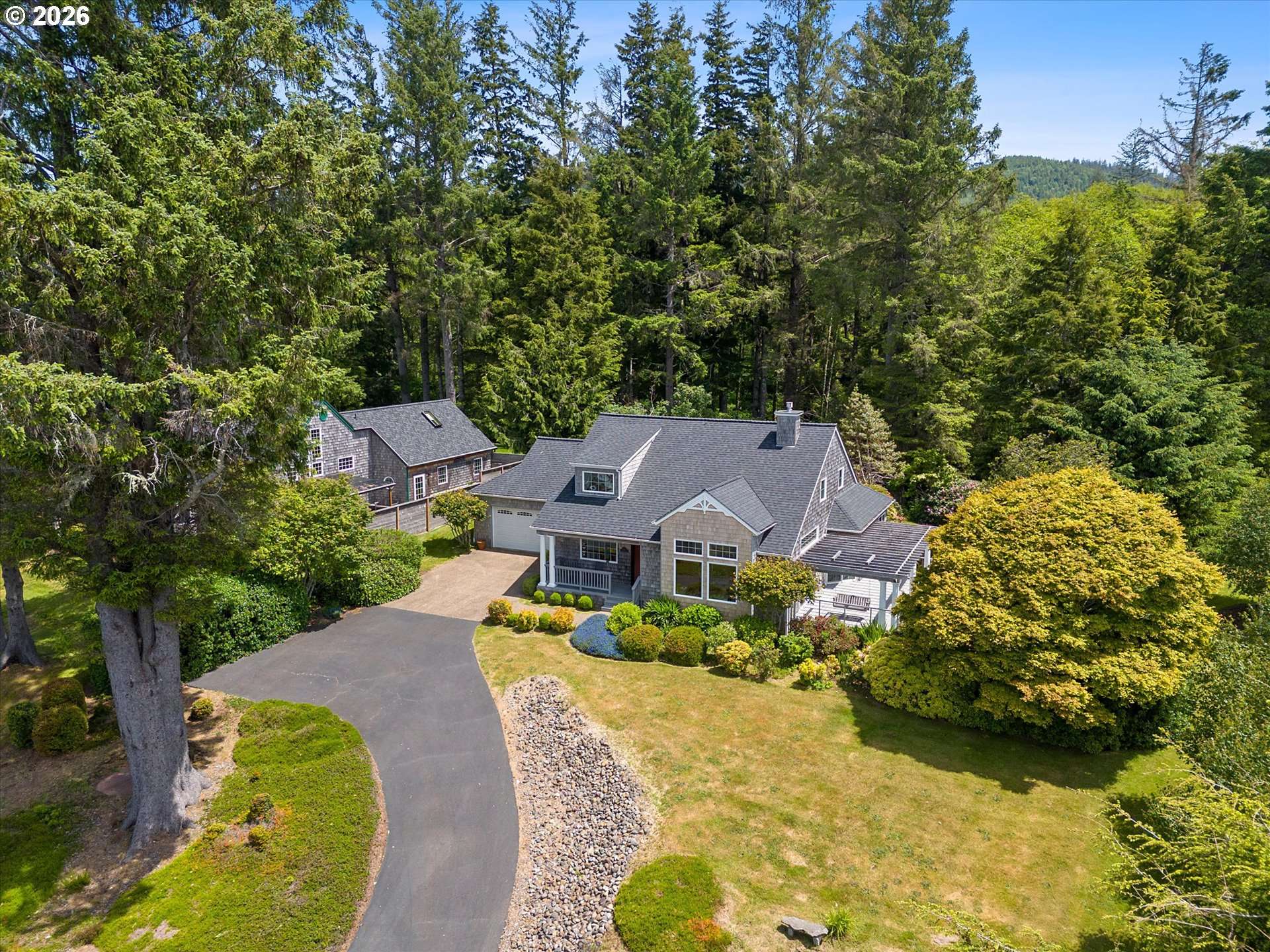 6535 Pacific Overlook DR, Neskowin, OR 97149