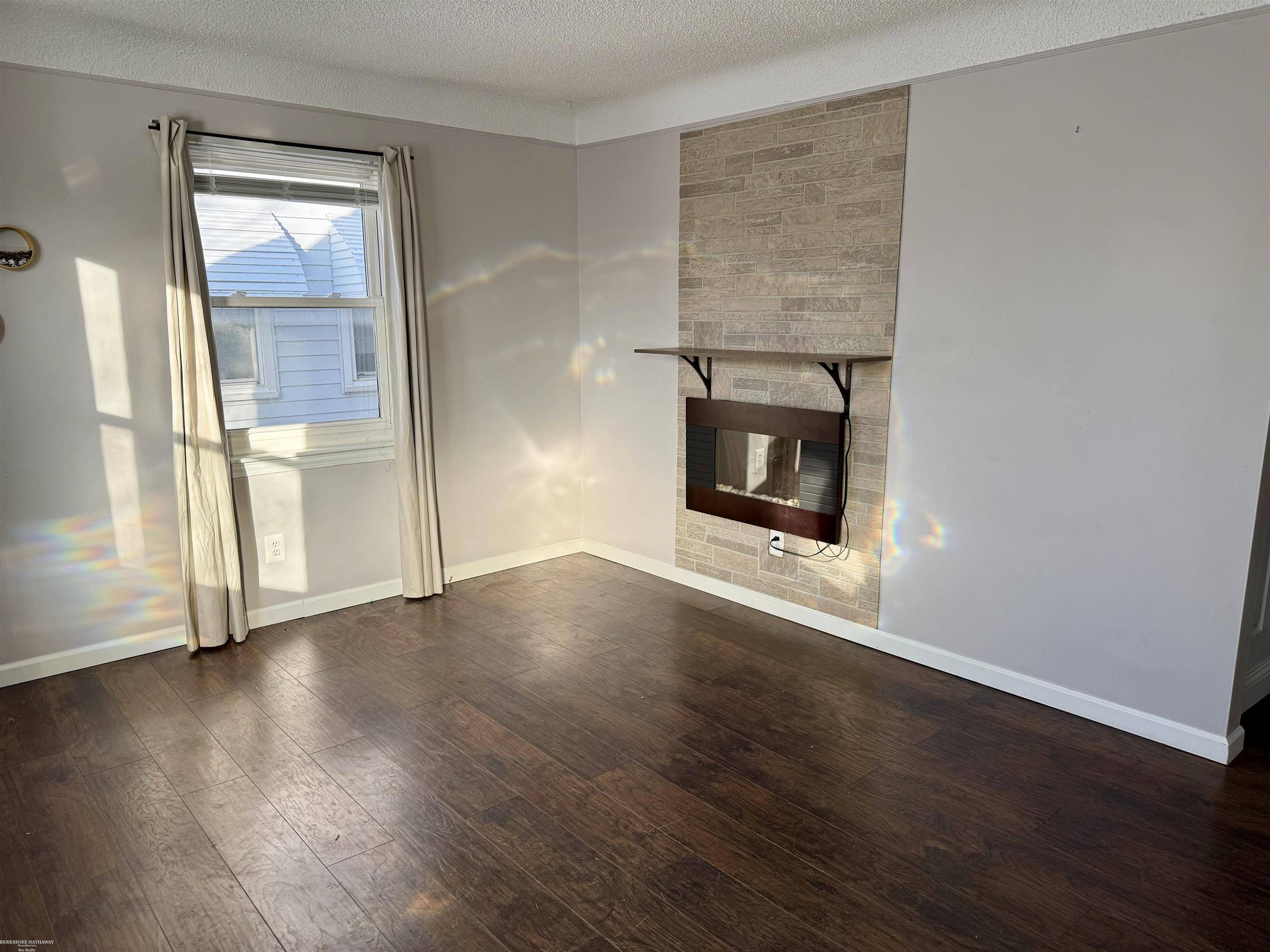 25304 Culver ST, St Clair Shores, MI 48081