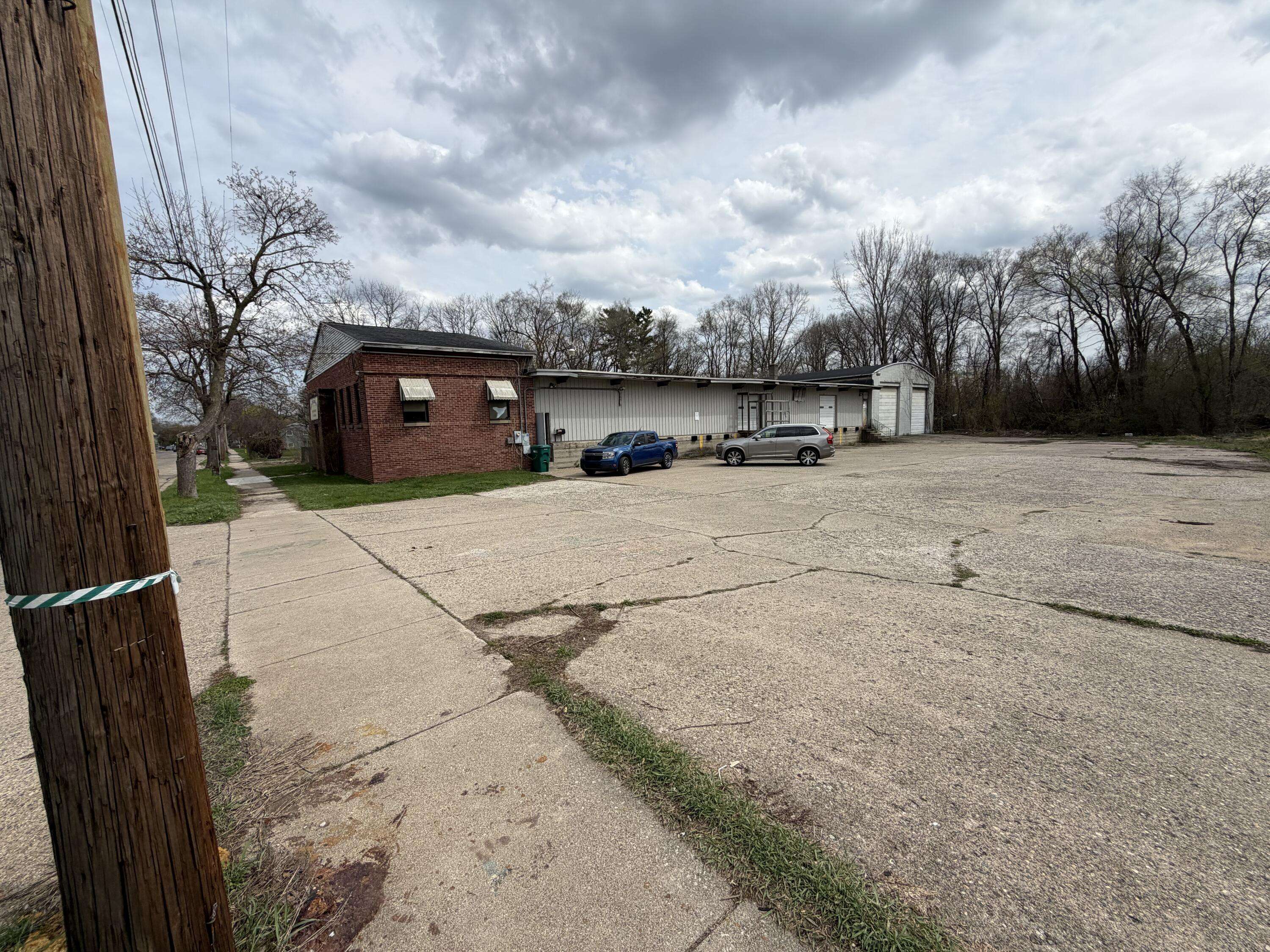 1015 W Paterson ST, Kalamazoo City, MI 49007