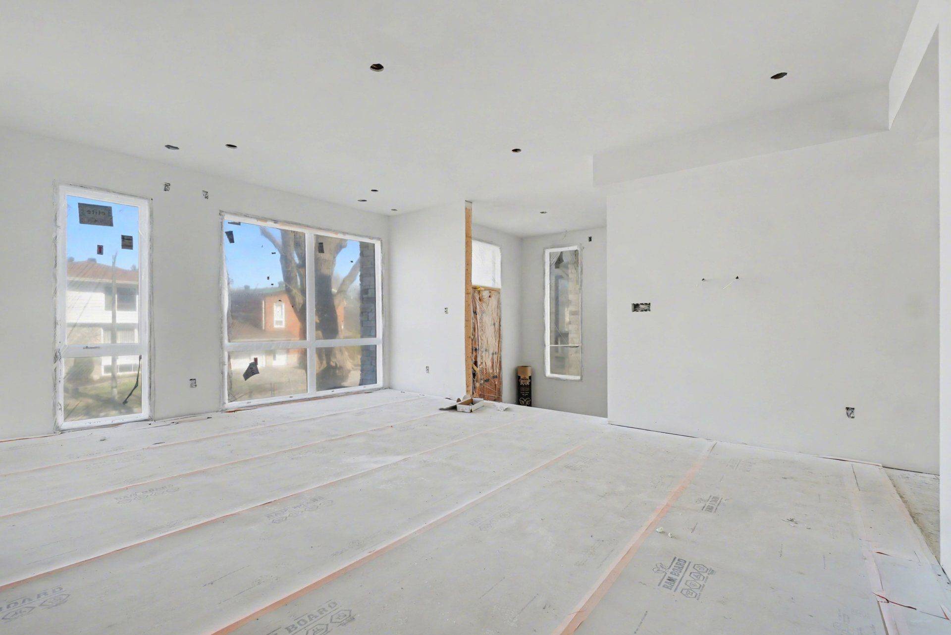 830 Alpine AVE, Britannia Heights - Queensway Terrace N And Area, ON K2B 5R6