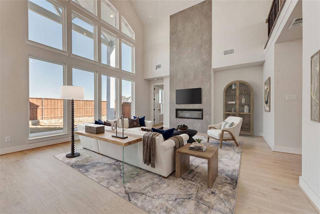 701 Clover Lane, Anna, TX 75409