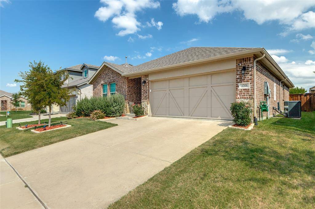 1208 Johnson Drive, Celina, TX 75009
