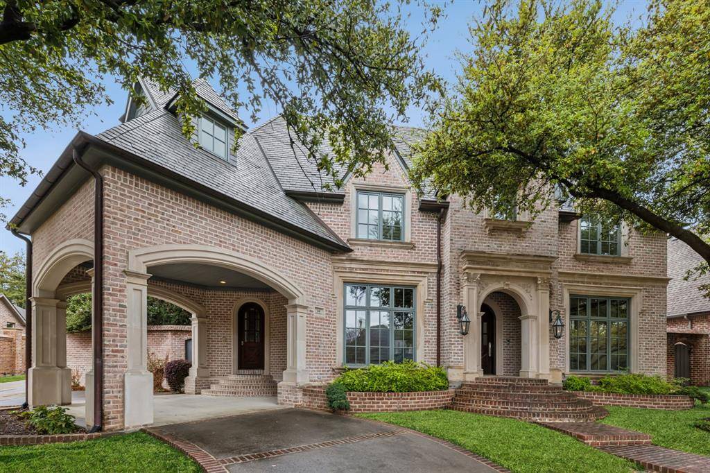 44 Armstrong Drive, Frisco, TX 75034