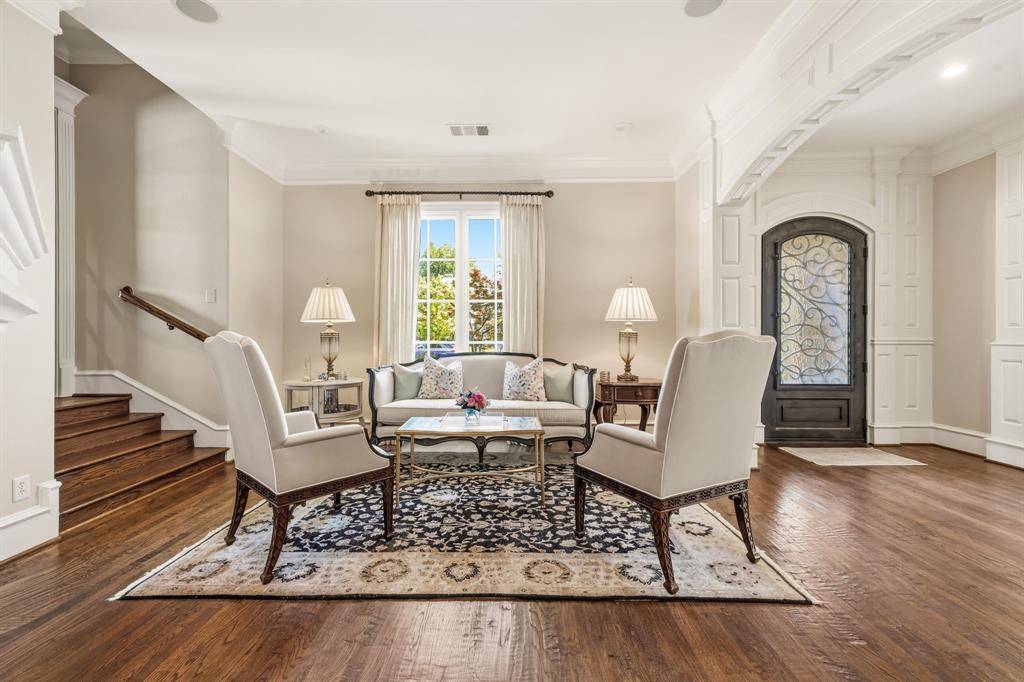 7635 Bryn Mawr Drive, Dallas, TX 75225