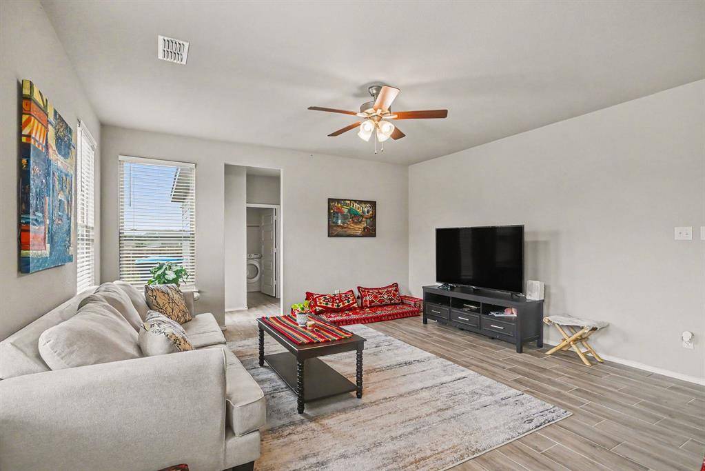 11013 Firebrush Lane, Fort Worth, TX 76108