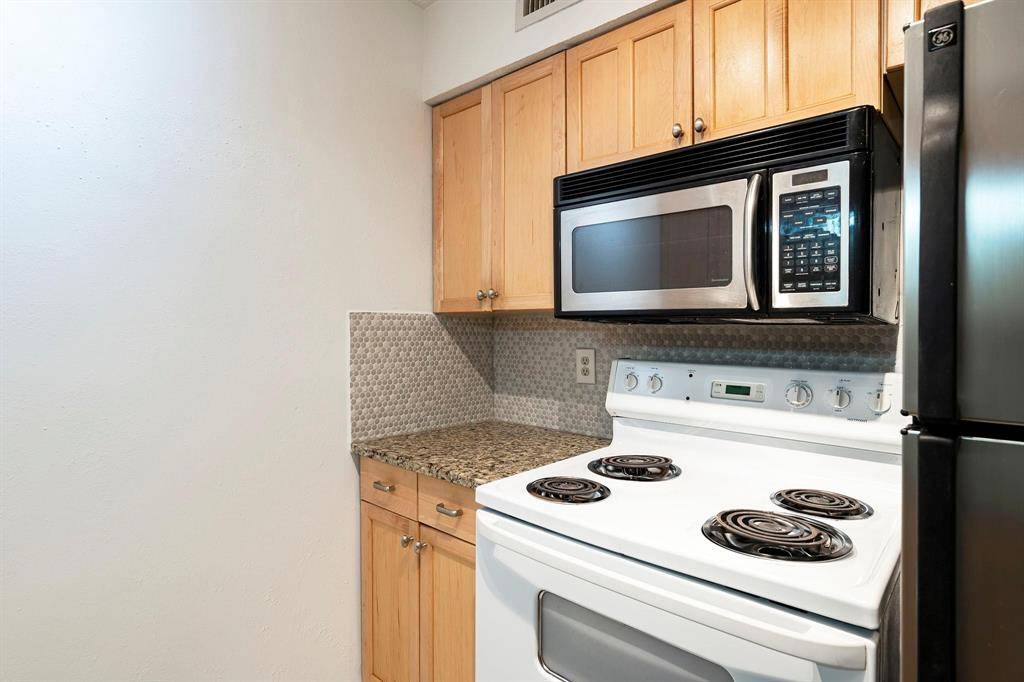 5812 Milton Street #105, Dallas, TX 75206