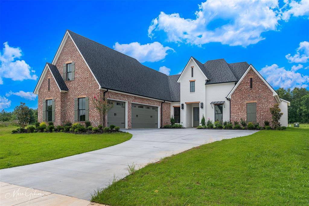 2128 Garrett Farms Row, Shreveport, LA 71106