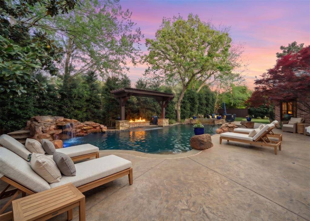 2105 Denver Drive, Southlake, TX 76092