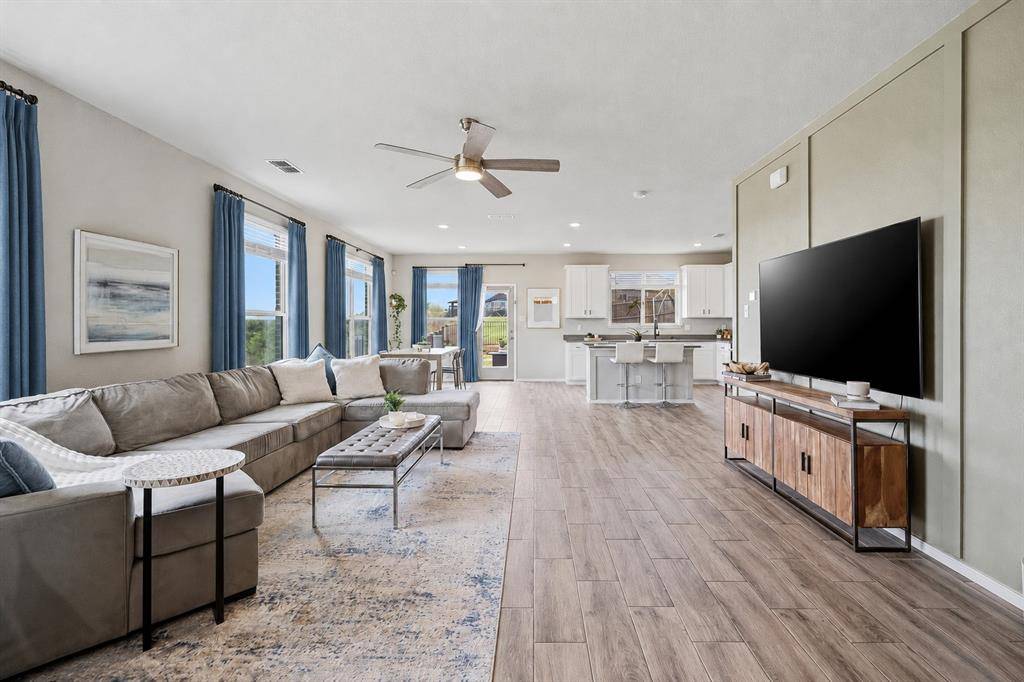 10905 Golden Barrel Court, Fort Worth, TX 76108