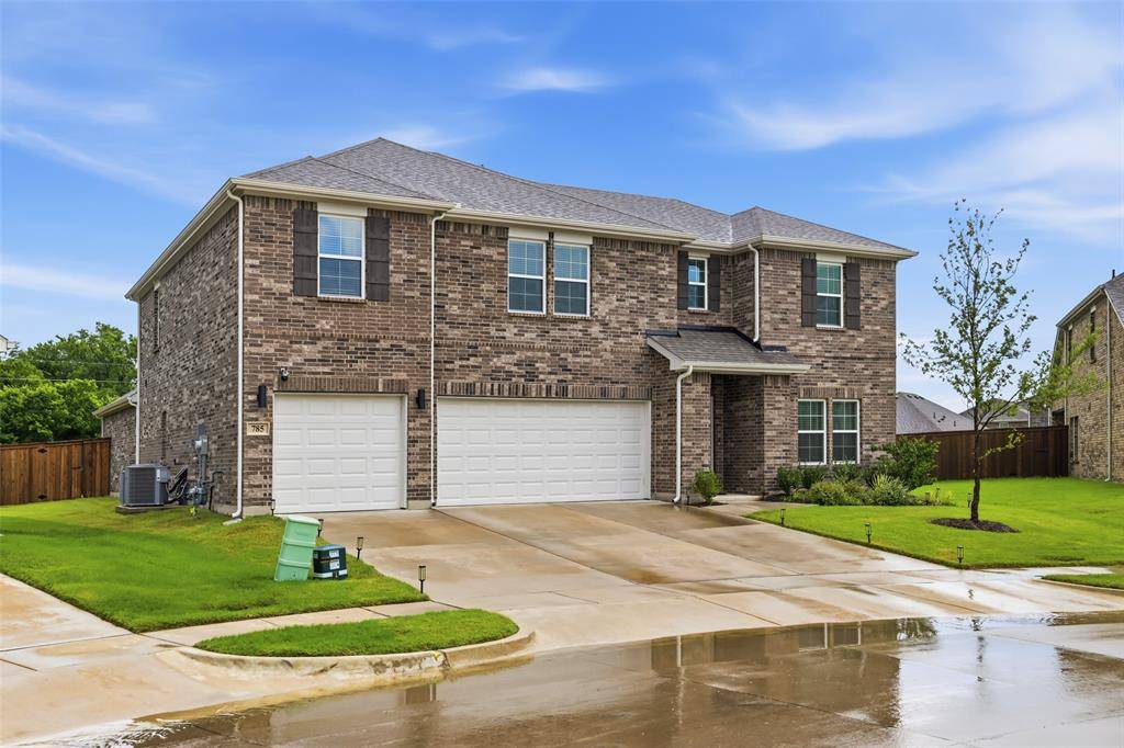 785 Vineyard Way, Forney, TX 75126