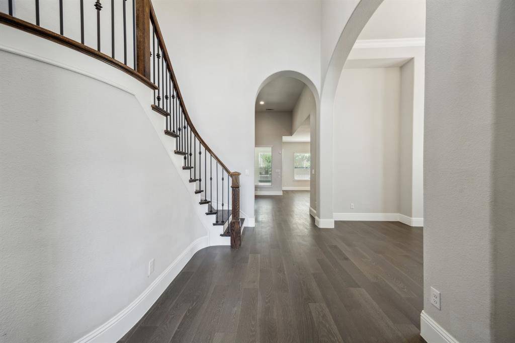 975 Stampede Drive, Frisco, TX 75036