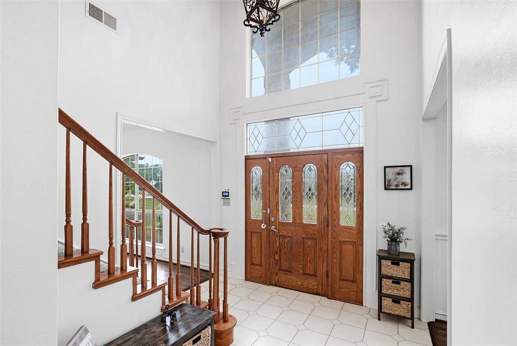 137 Lakeview Drive, Aledo, TX 76008