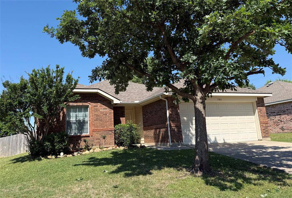 3701 Northpointe Drive, Denton, TX 76207