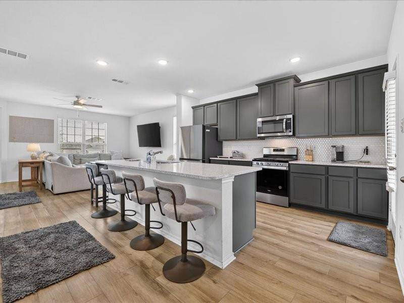 2921 Dixondale Drive, Fort Worth, TX 76108