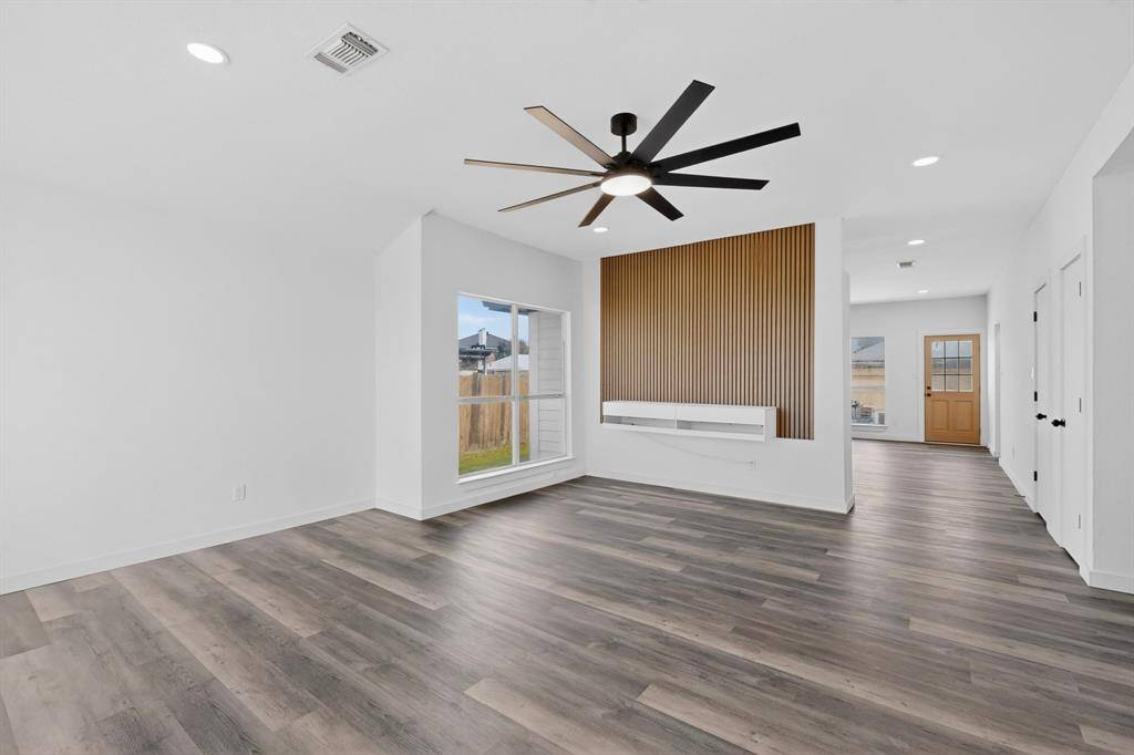 1505 Allen Drive, Mesquite, TX 75149