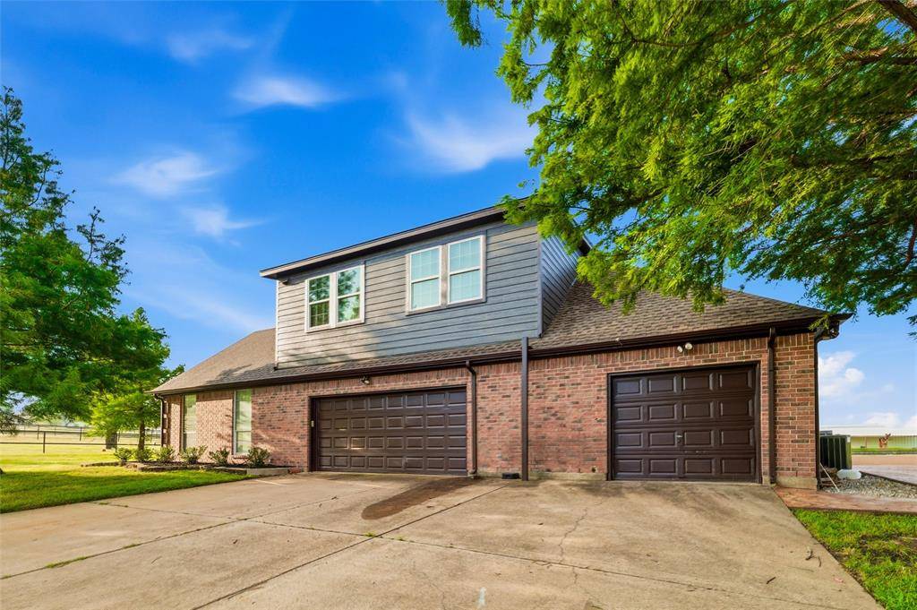 2202 White Lane, Haslet, TX 76052