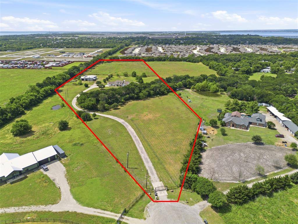 9390 Lakeridge Drive, Princeton, TX 75407