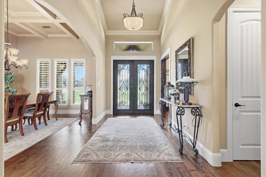 800 Stonewood Boulevard, Bartonville, TX 76226
