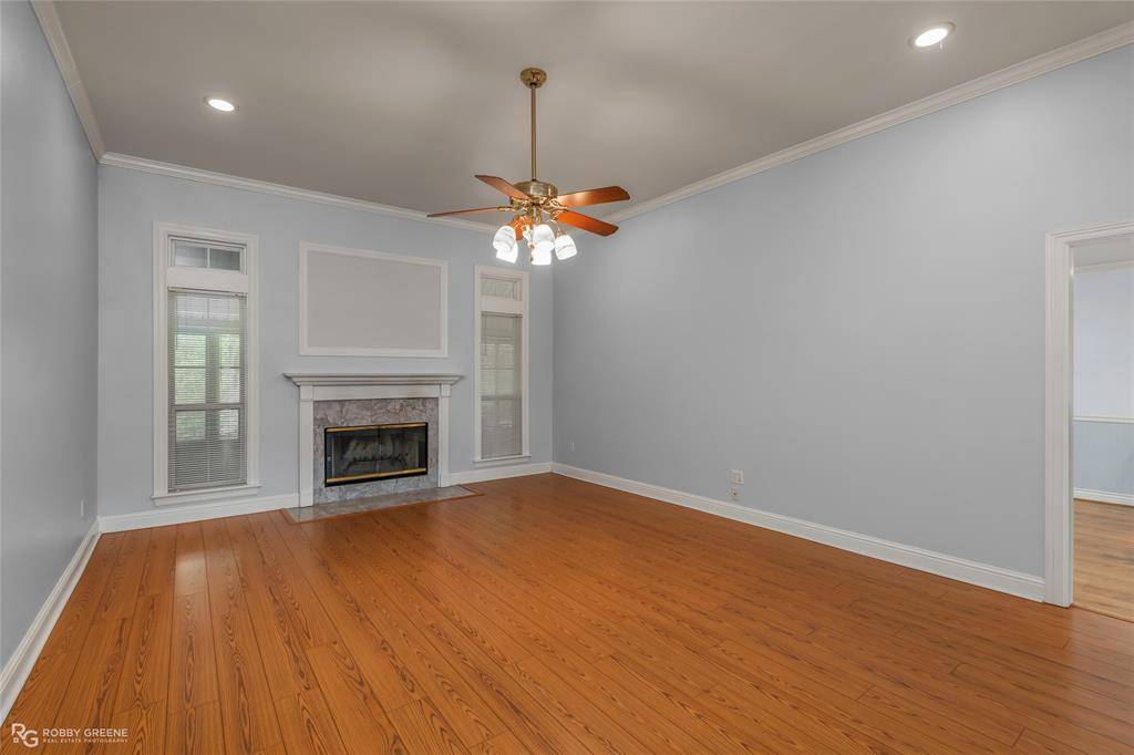 210 Country Club Drive, Benton, LA 71006
