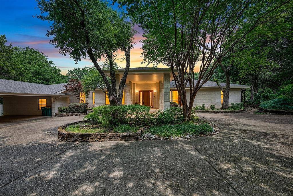933 Mobley Road, Cedar Hill, TX 75104