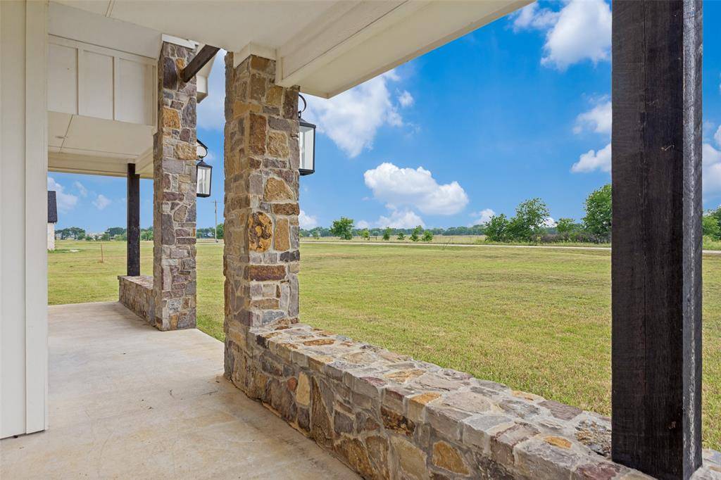 180 Kincannon Lane, New Fairview, TX 76078