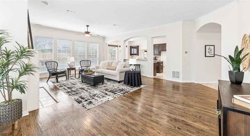 2101 Fleming Drive, Mckinney, TX 75072