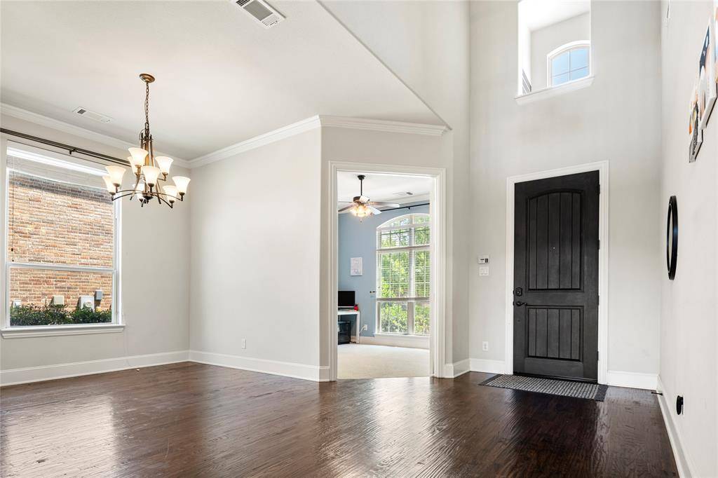 419 Paluxy Drive, Irving, TX 75039