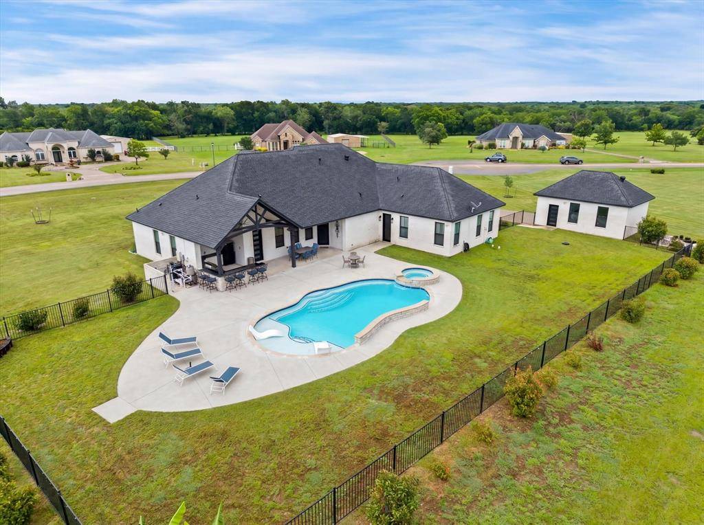 680 Horseshoe Bend, Royse City, TX 75189