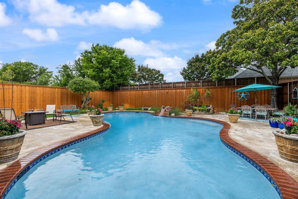 2300 Serenity Lane, Heath, TX 75032
